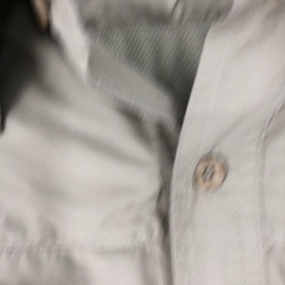 Mens Silky Polesther Under Armour Button Front Shirt w/Zip Pockets & Vented Back - Picture 7 of 9